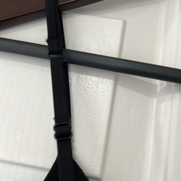 NWT Super Cute Bead and Sequin Tank - Picture 5 of 8